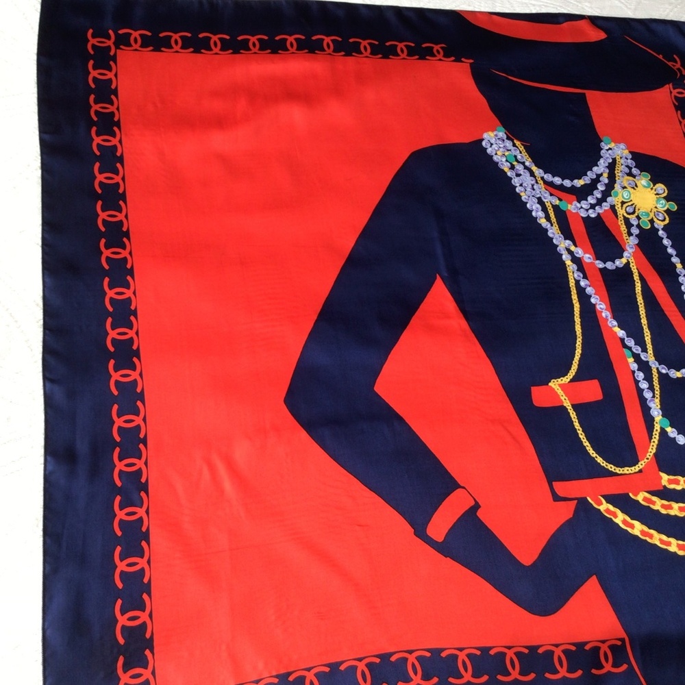 Vintage satin scarf with Chanel silhouette